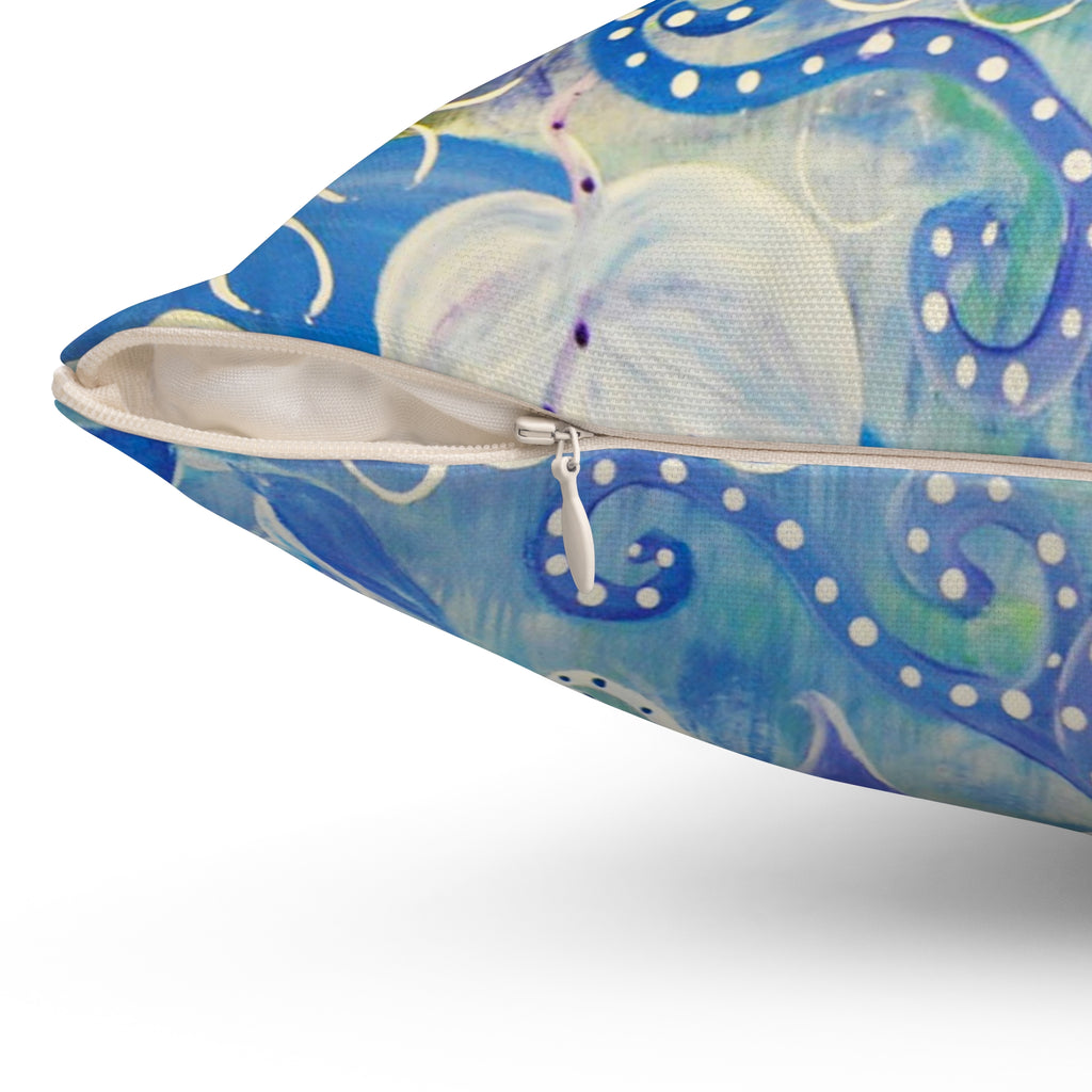 Blue Violet Floral Heart Pillow — Decorative Square Throw Pillow